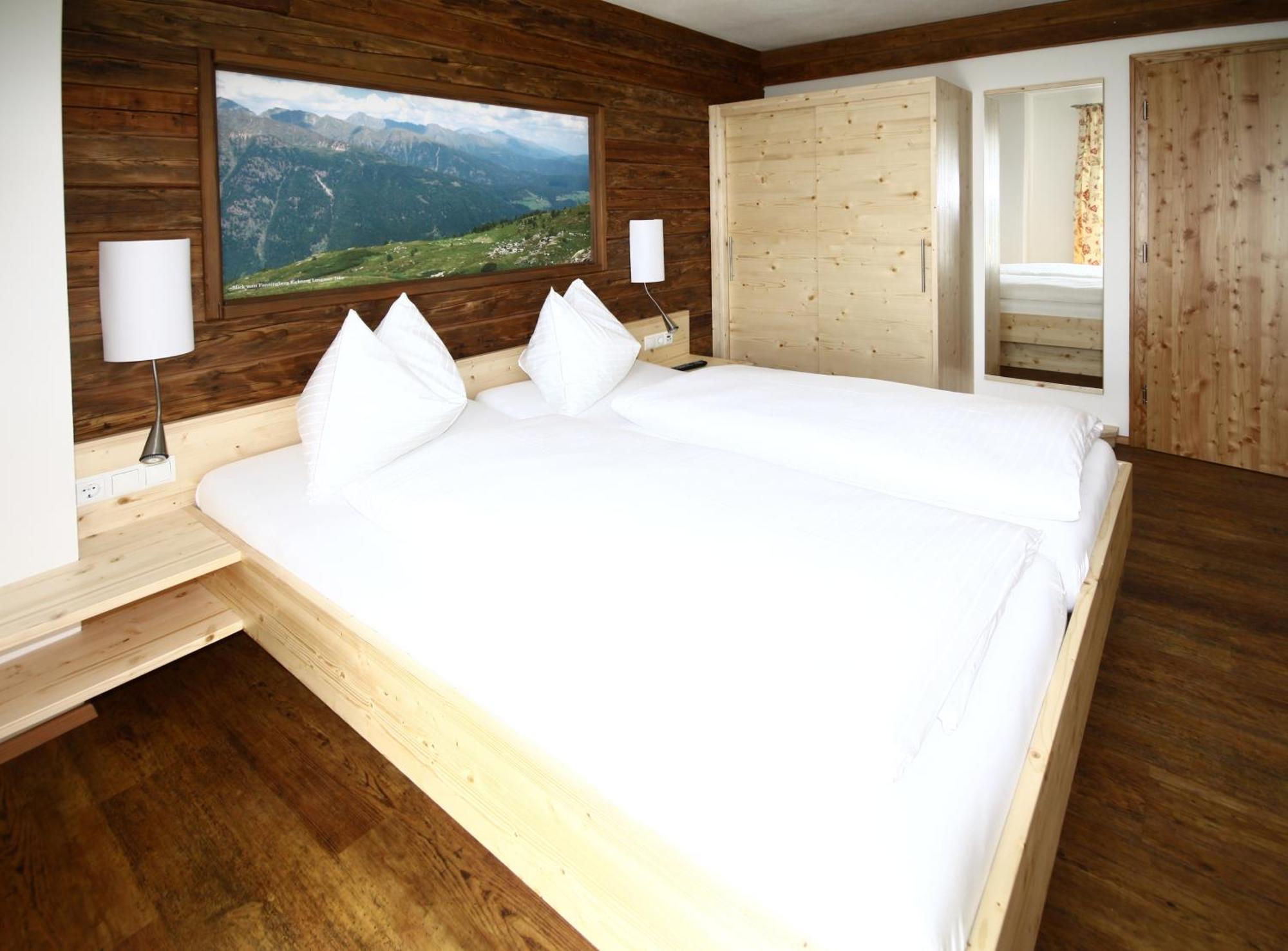 Hotel Zum Granitzl Mariapfarr Luaran gambar