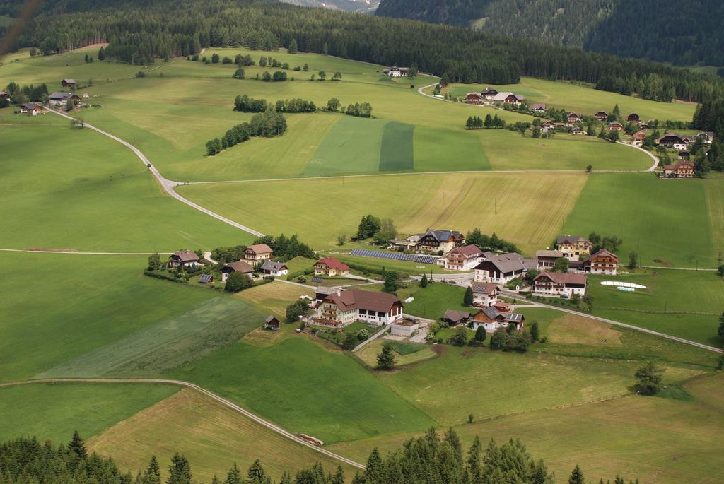 Hotel Zum Granitzl Mariapfarr Luaran gambar