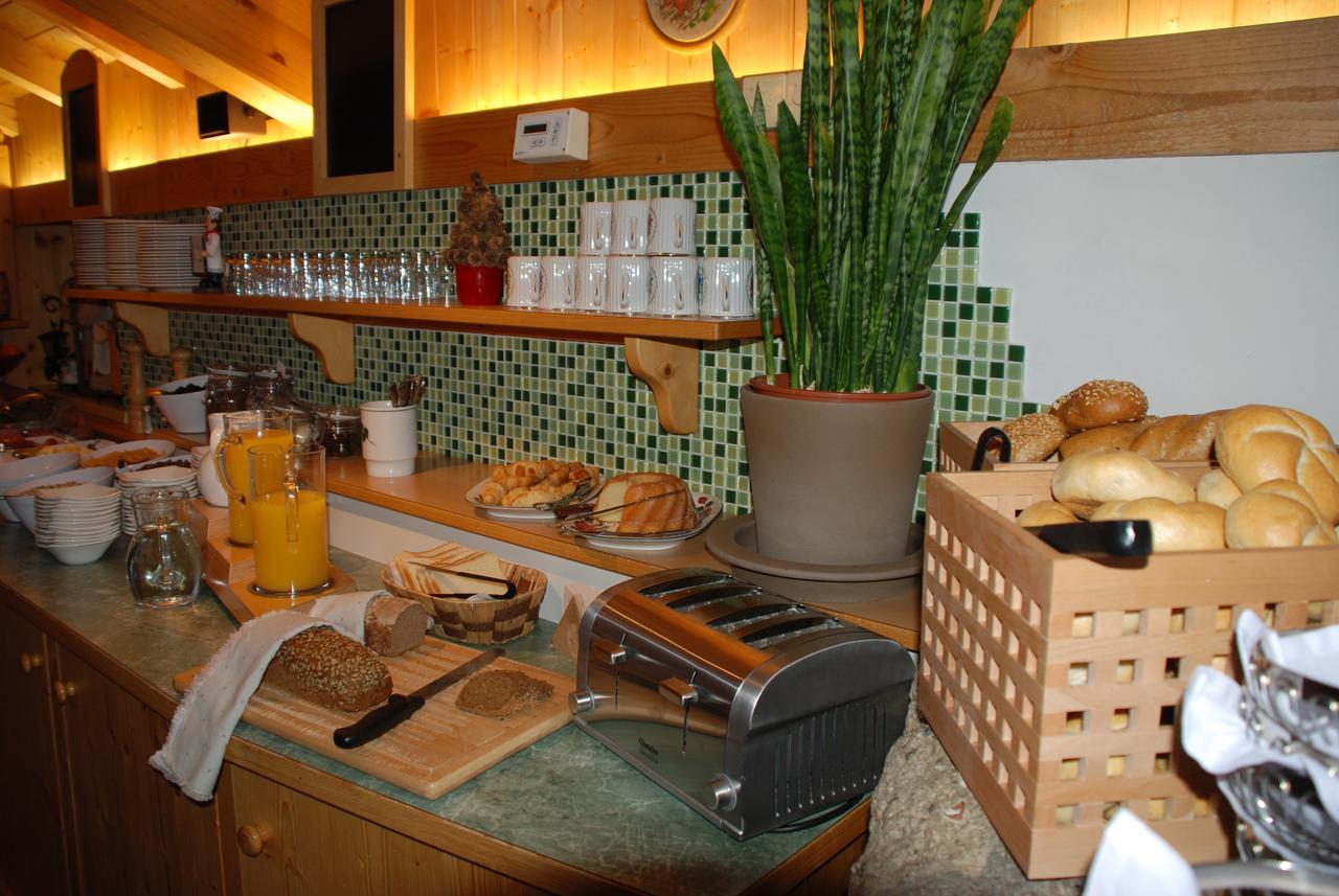 Hotel Zum Granitzl Mariapfarr Luaran gambar